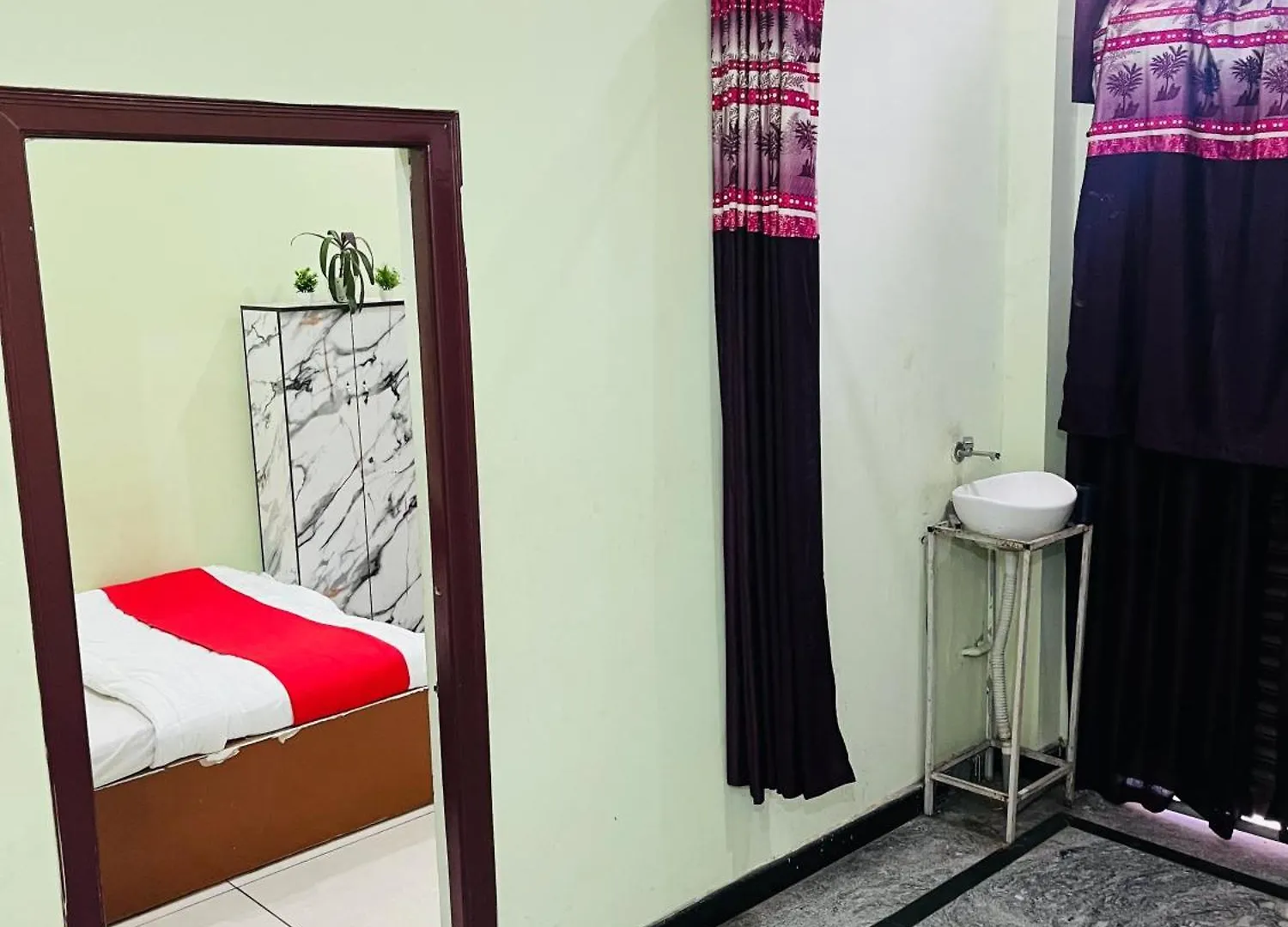 بيت خشبي فيلا Adh Amilia Nest مَسّور
